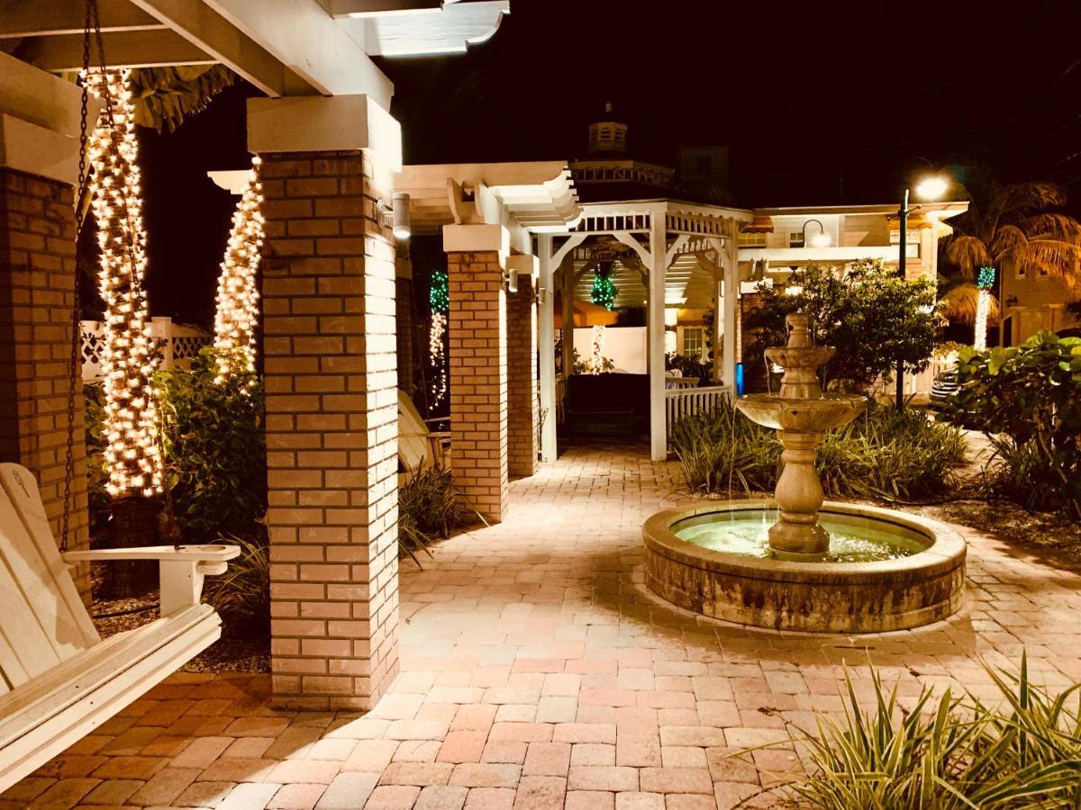 Coconut Inn Pass-A-Grille Beach سانت بيتي بيتش المظهر الخارجي الصورة