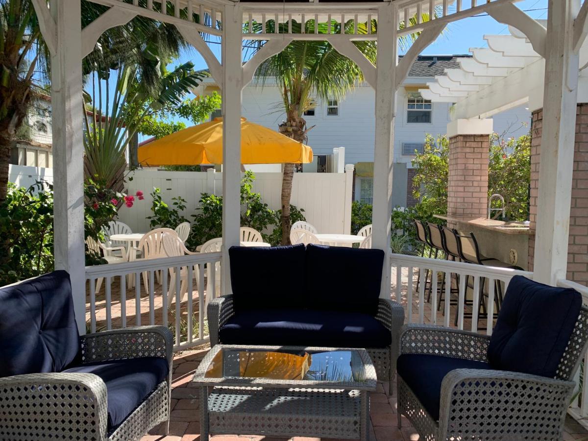 Coconut Inn Pass-A-Grille Beach سانت بيتي بيتش المظهر الخارجي الصورة