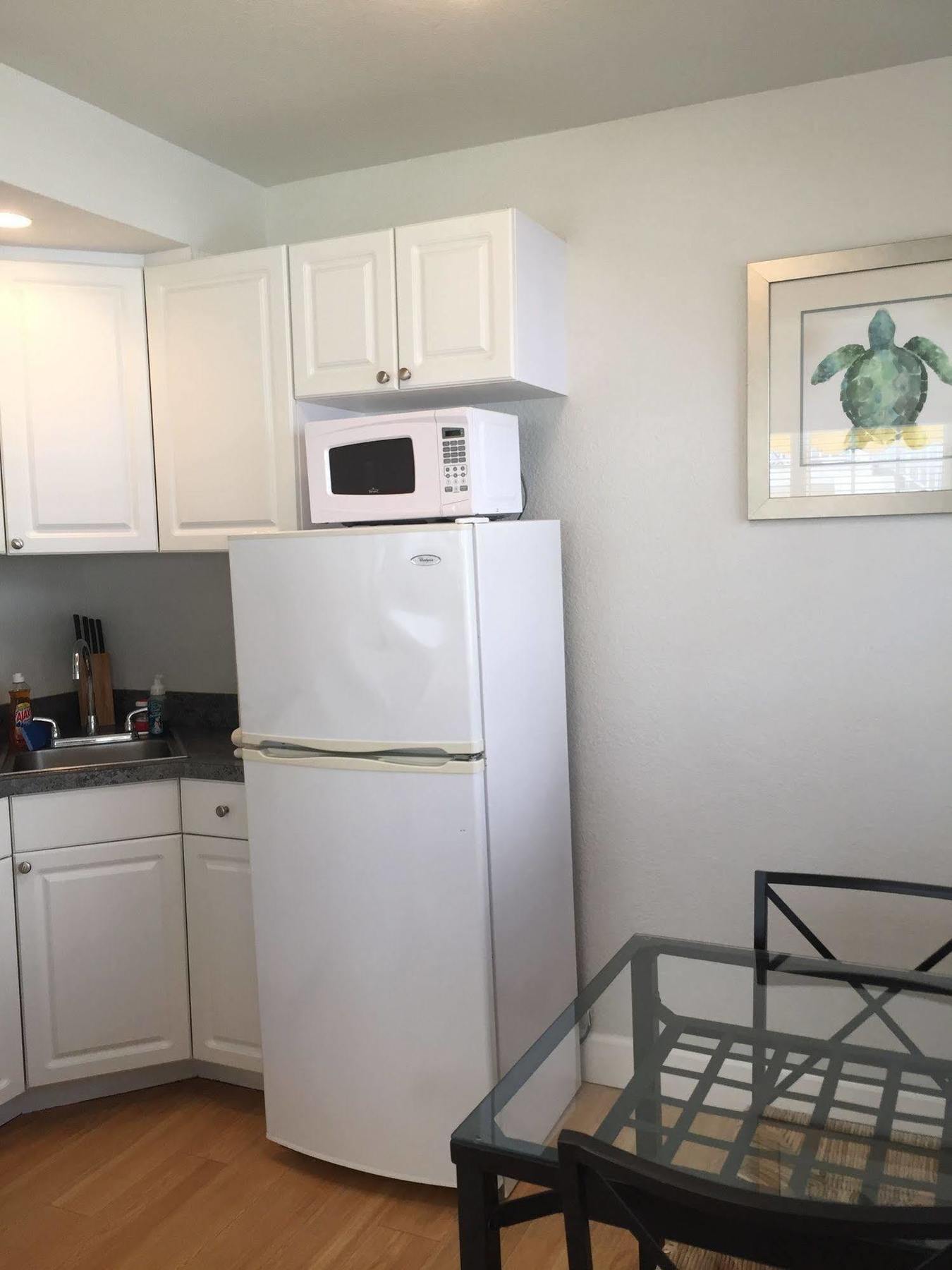 Coconut Inn Pass-A-Grille Beach سانت بيتي بيتش المظهر الخارجي الصورة